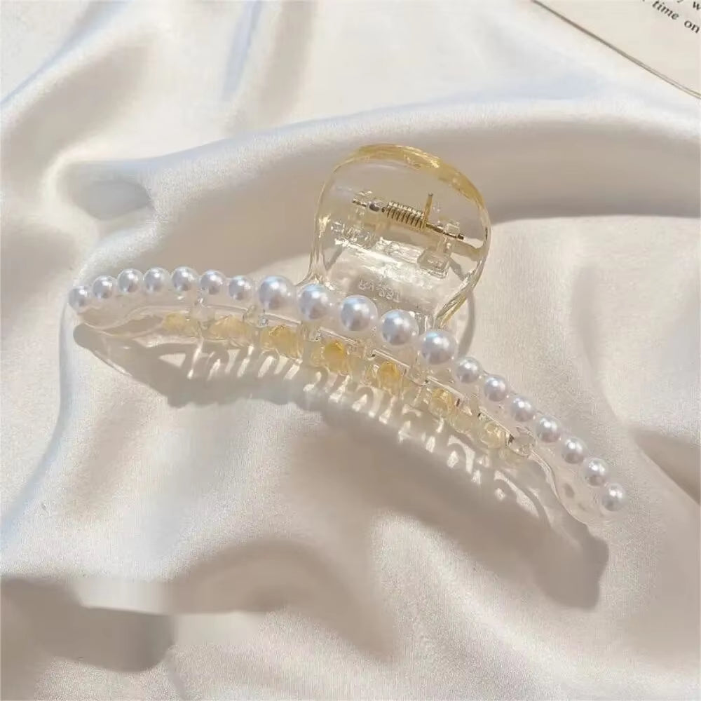 4Pcs Large Shark Clip Hair Accessories Temperament Versatile Simple and Generous Fashionable Gentle Pearl Grab Clip