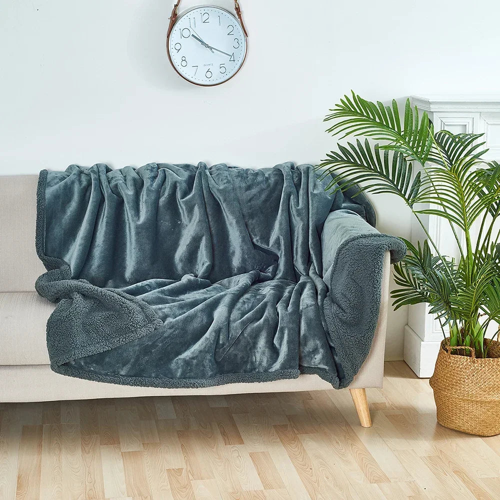 Luxury Shaggy Waterproof Blanket – Warm, Cozy & Large